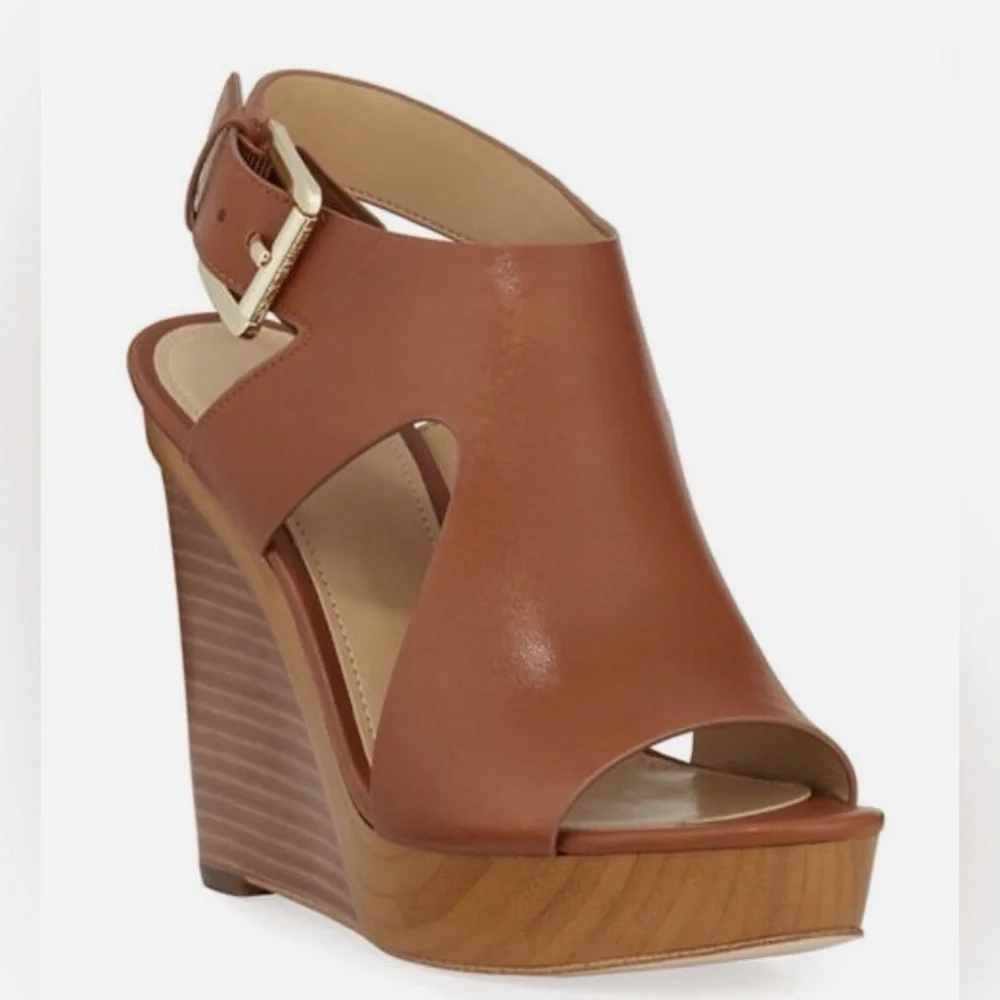 Michael Kors Josephine wedge leather platform sandals size 6.5